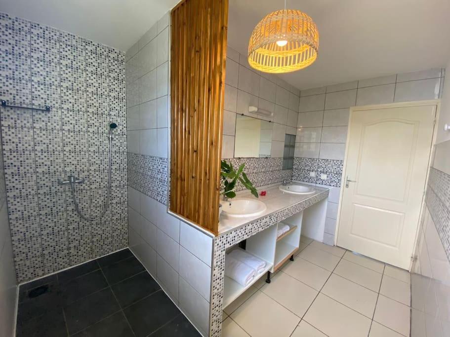 Villa Albizia 974 Avec Piscine Et Spa Saint Pierre Dış mekan fotoğraf